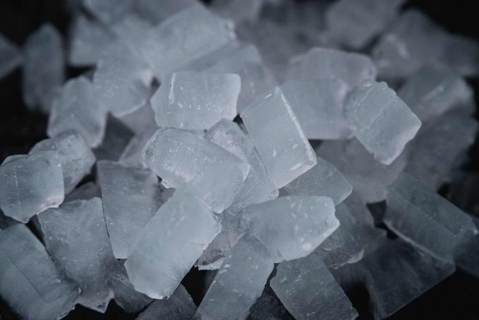 Chewable nugget ice produced by a commercial nugget ice machine